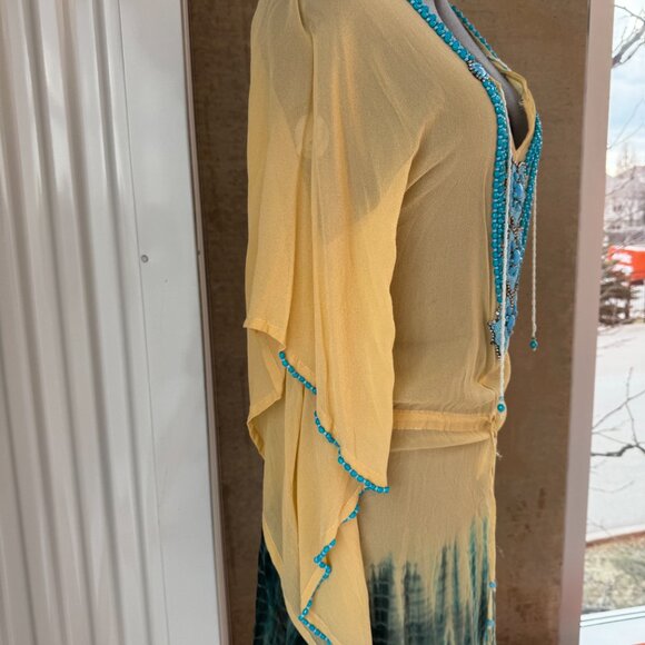 Beach Cover Up - Picture 10 of 13